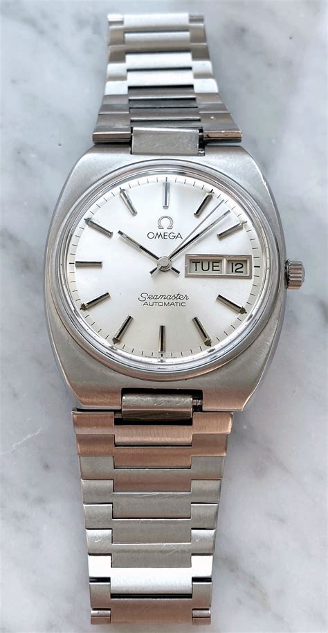 1970s omega seamaster calibre 1020 day date|omega cal 1020.